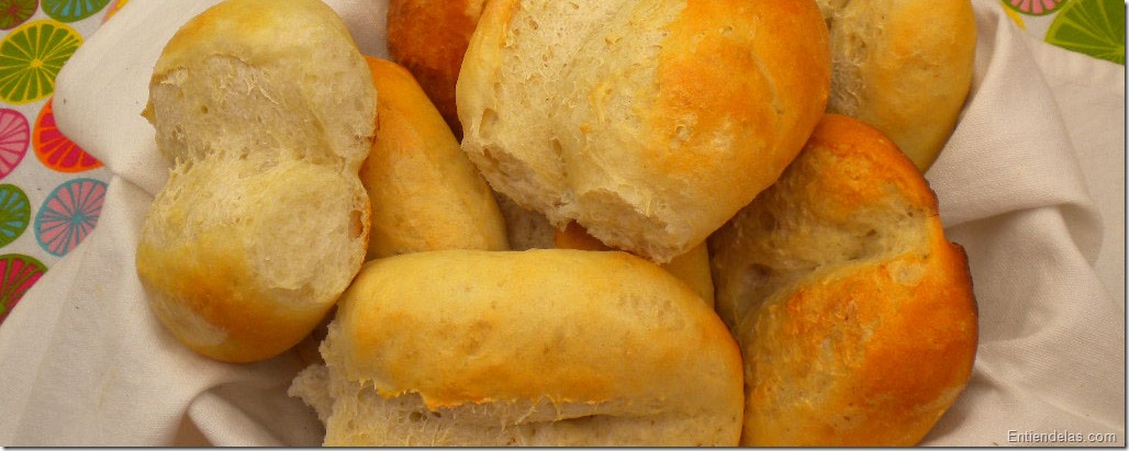 Hacer pan en casa es facilito (y queda delicioso) con esta receta