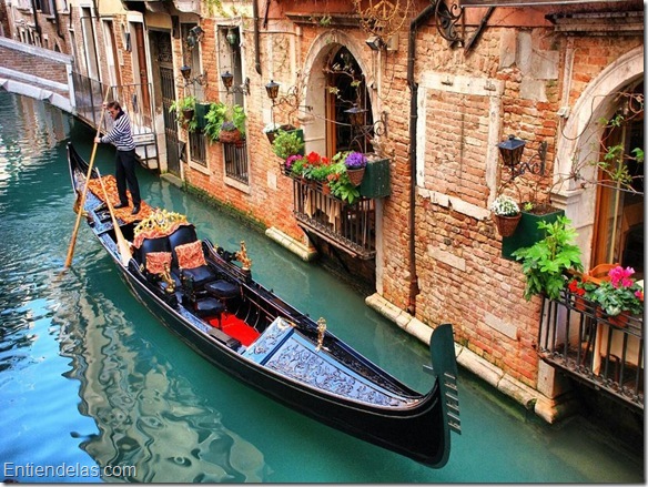 ¿Por qué prohíbe Venecia el uso de maletas con ruedas?